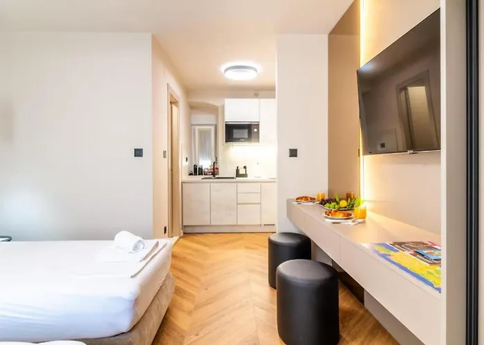Centre In Stone House Apartment